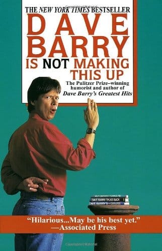 Obálka knihy Dave Barry Is Not Making This Up s mužem v červené košili se zvednutou rukou